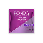 Pond’s – Flawless Radiance Day Cream – Mattifying Brightening SPF 15 – 50g